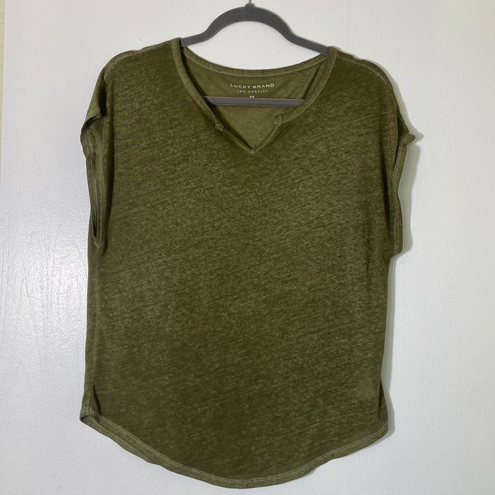 XS Lucky Brand T